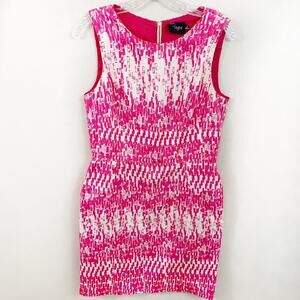Just Taylor Pink Geometric Pattern Sheath Dress